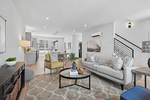 $499,900 | 344 East Village Lane, Nashville, TN 37216