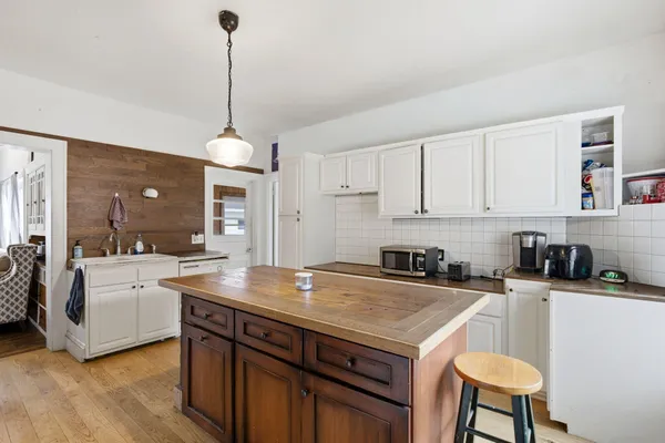 $289,000 | 261 South Church Street, Whitewater, WI 53190