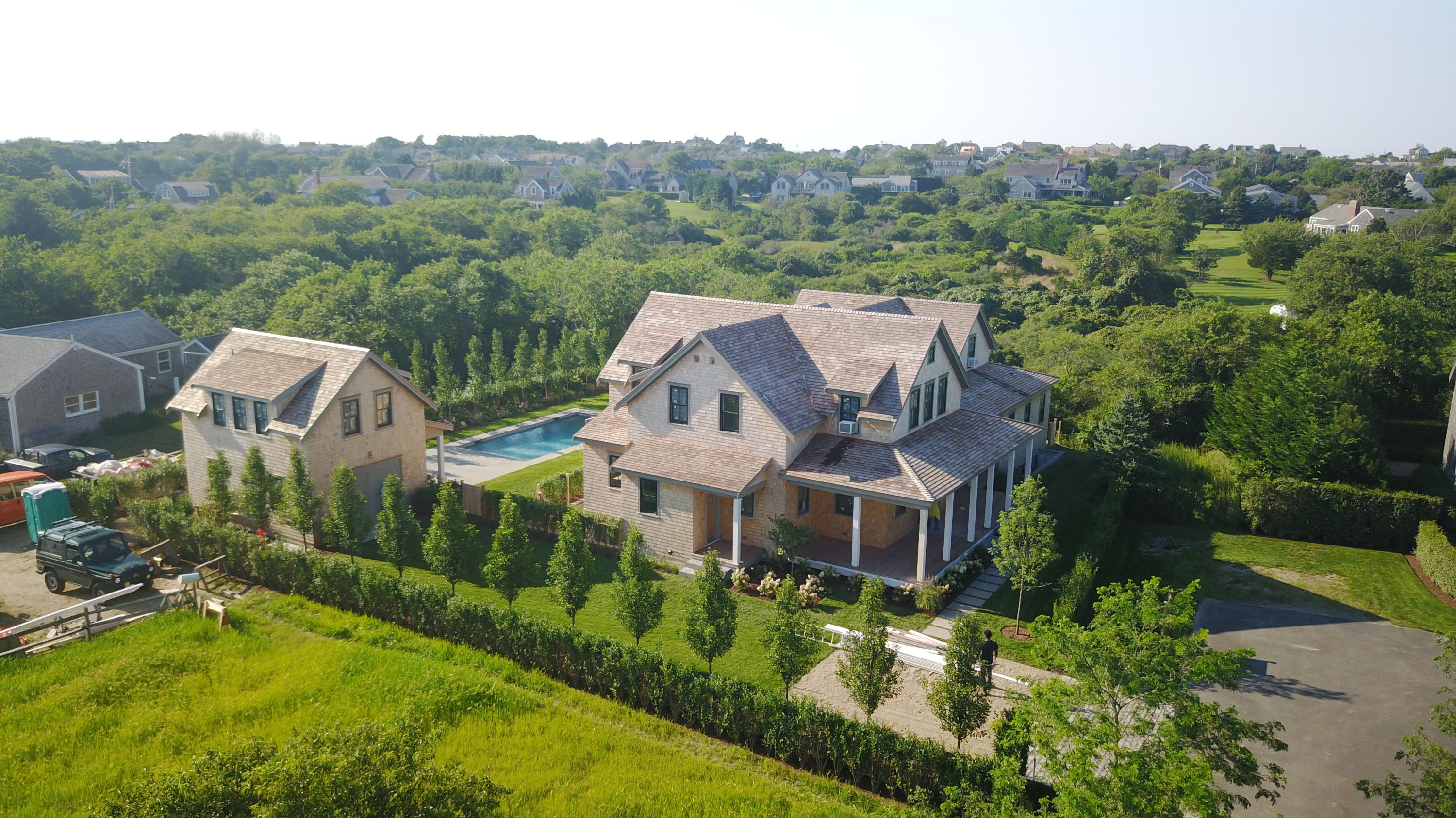 8 Pilgrim Road Nantucket, MA 02554 - Photo 5 of 33 8 Pilgrim Court Nantucket MA 02554
