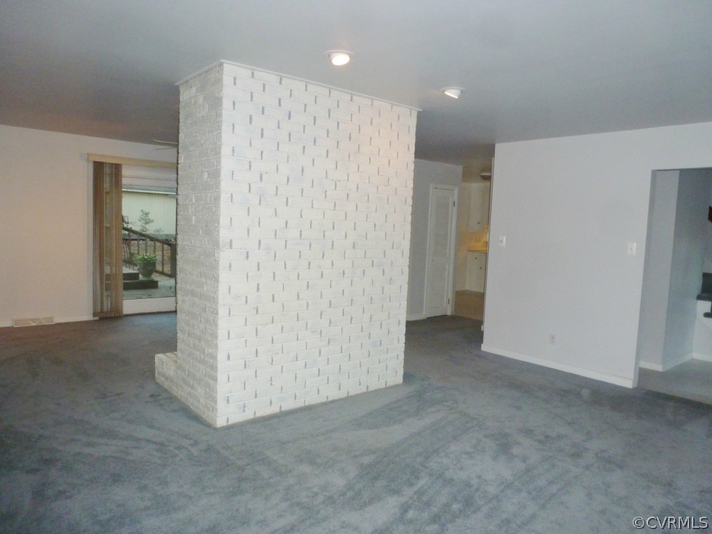 10424 Melissa Mill Road Chesterfield, VA 23236 - Photo 20 of 23 a view of an empty room and closet area