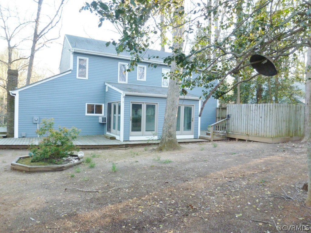 10424 Melissa Mill Road Chesterfield, VA 23236 - Photo 23 of 23 a front view of a house with garden