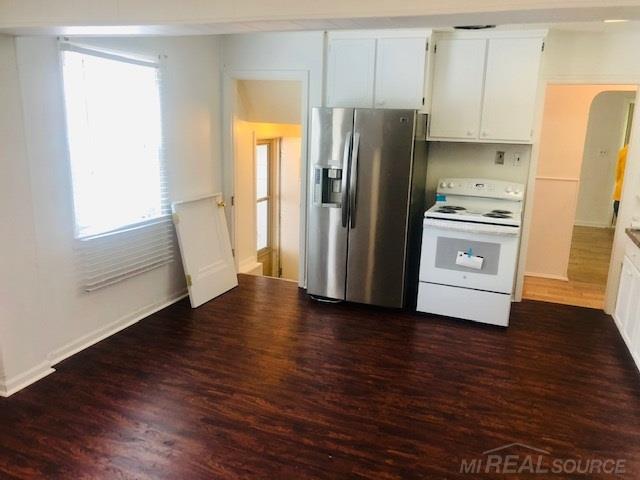 16800 Martin Road Roseville, MI 48066 - Photo 4 of 24