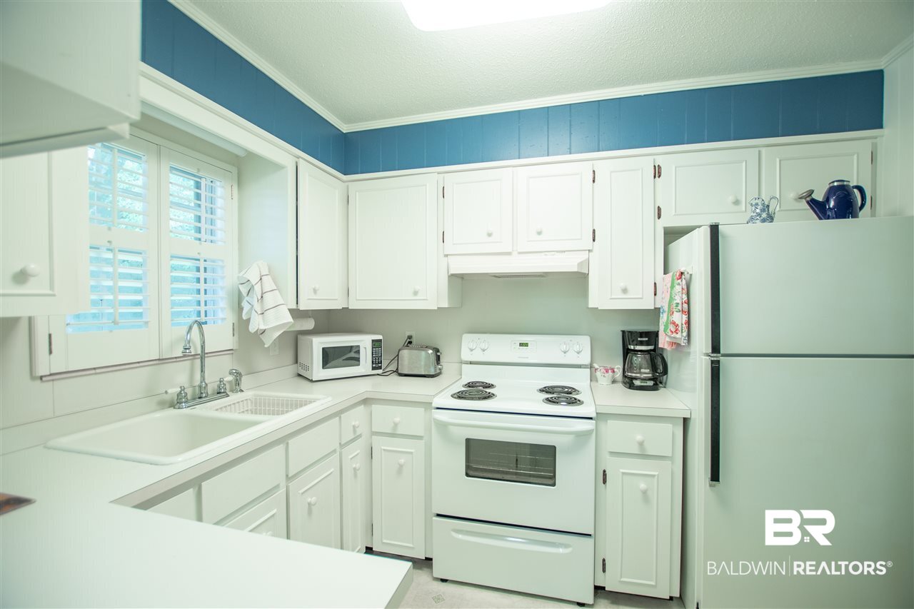 413 West Berry Avenue Foley, AL 36535 - Photo 10 of 32