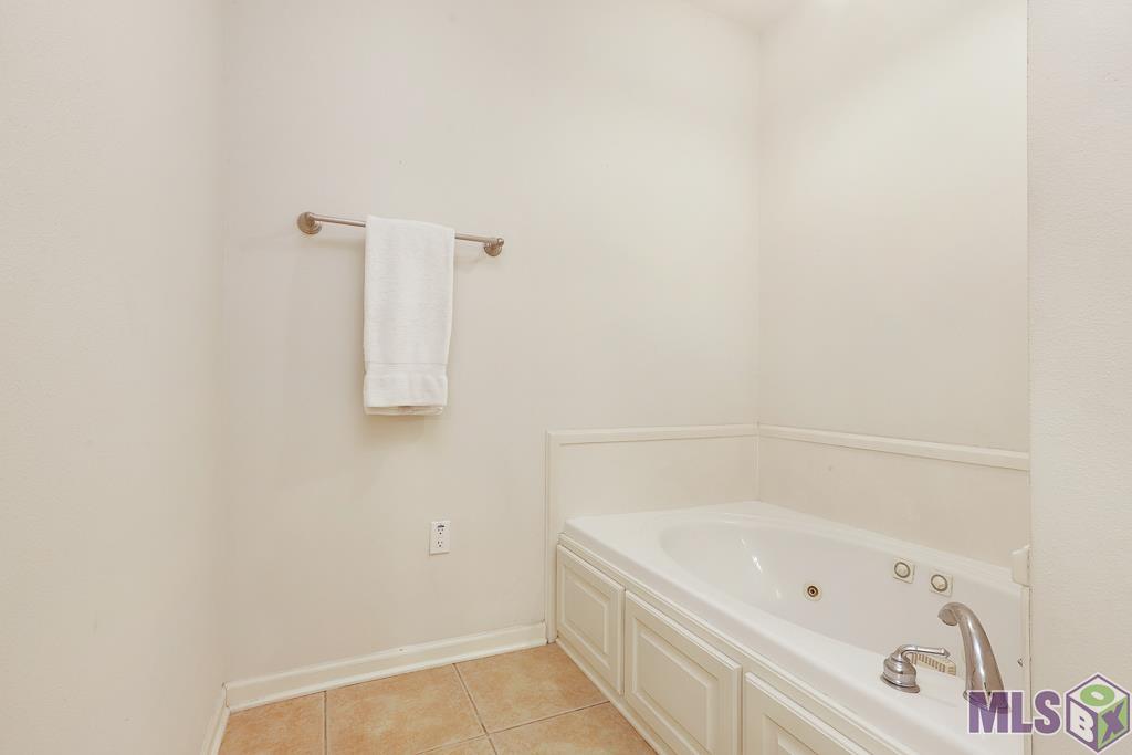 5130 Stumberg Lane Baton Rouge, LA 70816 - Photo 17 of 33 Gallery Image 17
