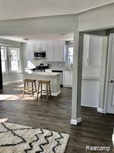 2028 Columbia Road Berkley, MI 48072 - Photo 3 of 14
