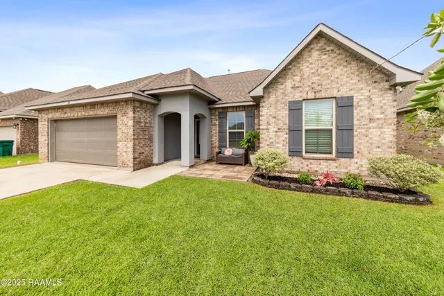 $270,000 | 123 Chloe Street, Broussard, LA 70518