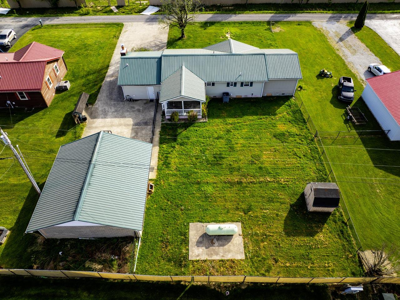 99 Carl Road Grayson, KY 41143 - Photo 2 of 47 DJI_0212