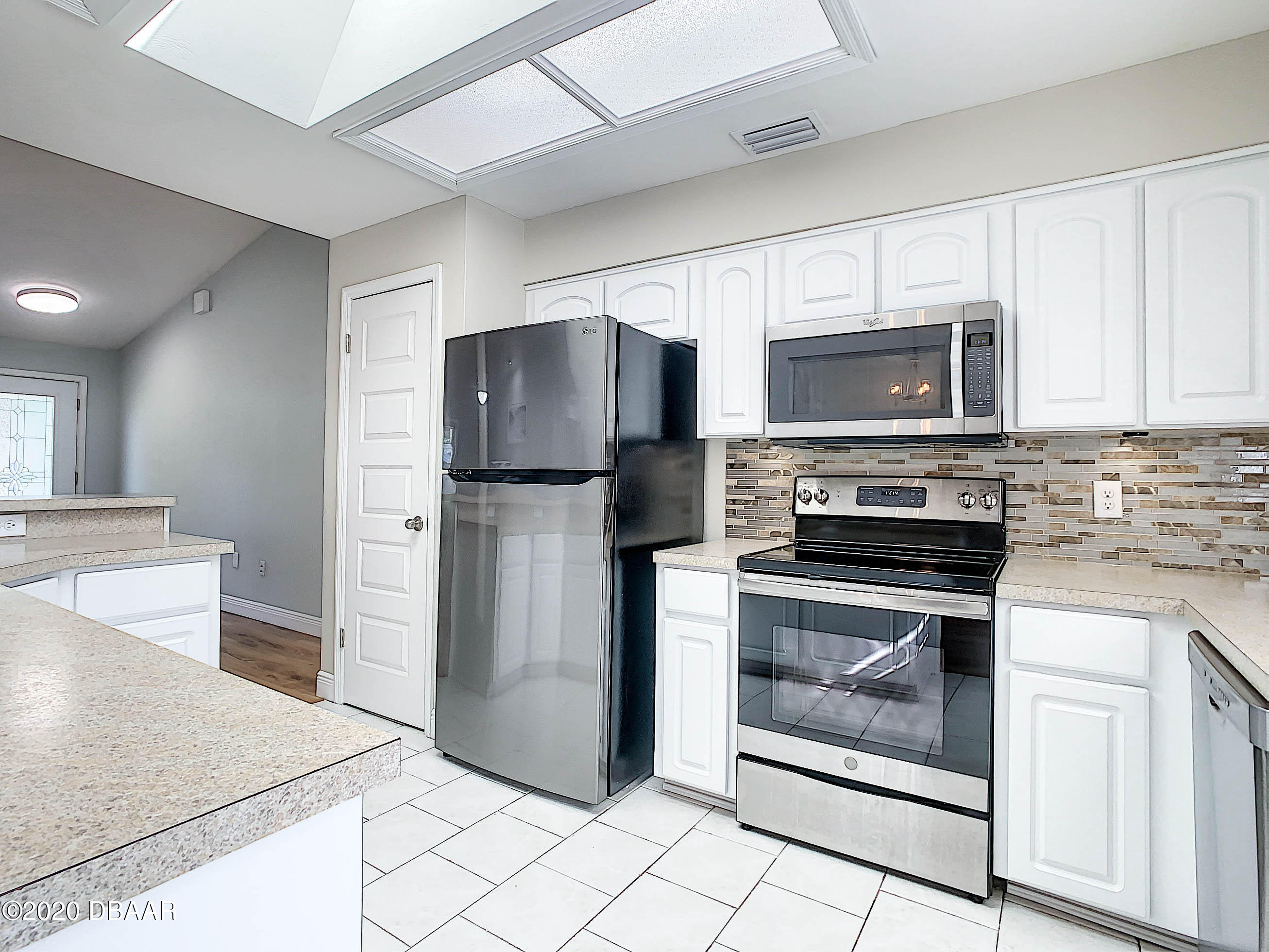488 Newton Road Port Orange, FL 32127 - Photo 10 of 38 488 Newton Road-15
