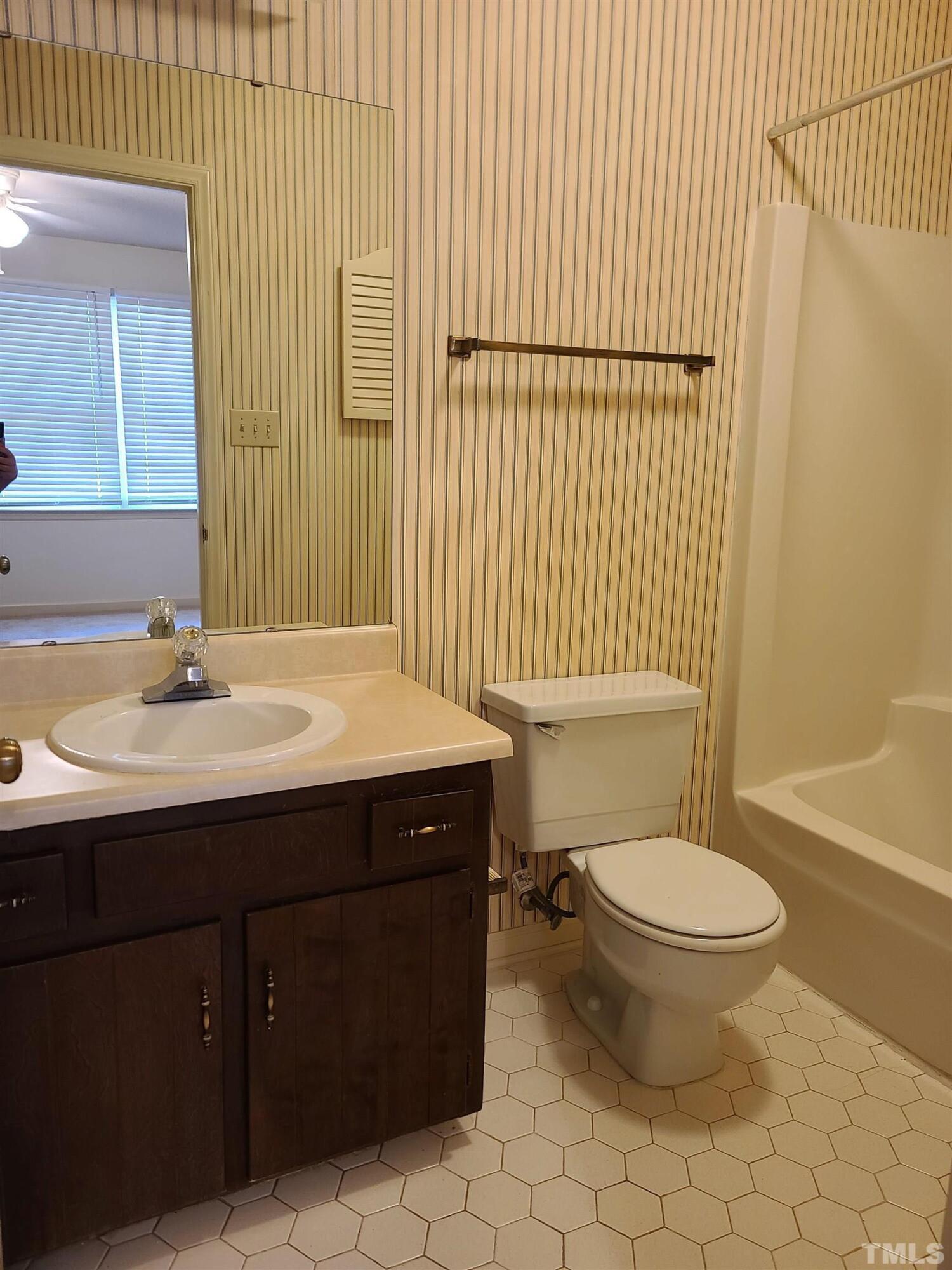 6416 Meadow View Drive Raleigh, NC 27609 - Photo 40 of 55