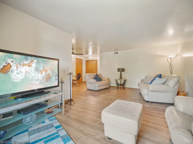 $150,000 | 3727 214th Place, Unit 2C, Matteson, IL 60443