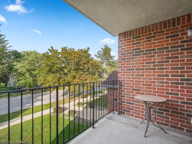 $150,000 | 3727 214th Place, Unit 2C, Matteson, IL 60443