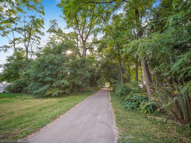 $150,000 | 3727 214th Place, Unit 2C, Matteson, IL 60443