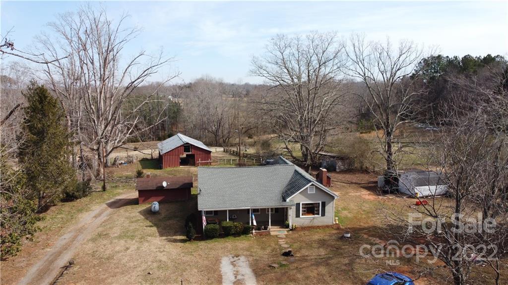 265 Mc Dowell Road Columbus, NC 28722 - Photo 1 of 40 Gallery Image 1