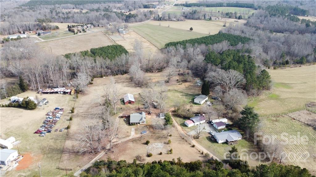 265 Mc Dowell Road Columbus, NC 28722 - Photo 11 of 40 Gallery Image 11