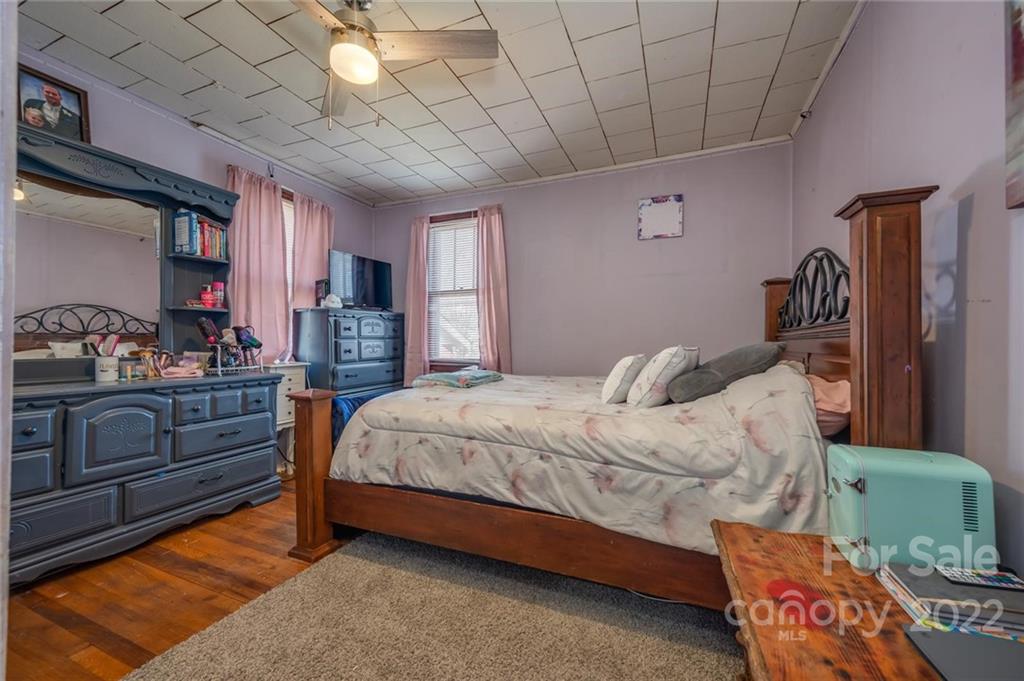 265 Mc Dowell Road Columbus, NC 28722 - Photo 24 of 40 Gallery Image 24