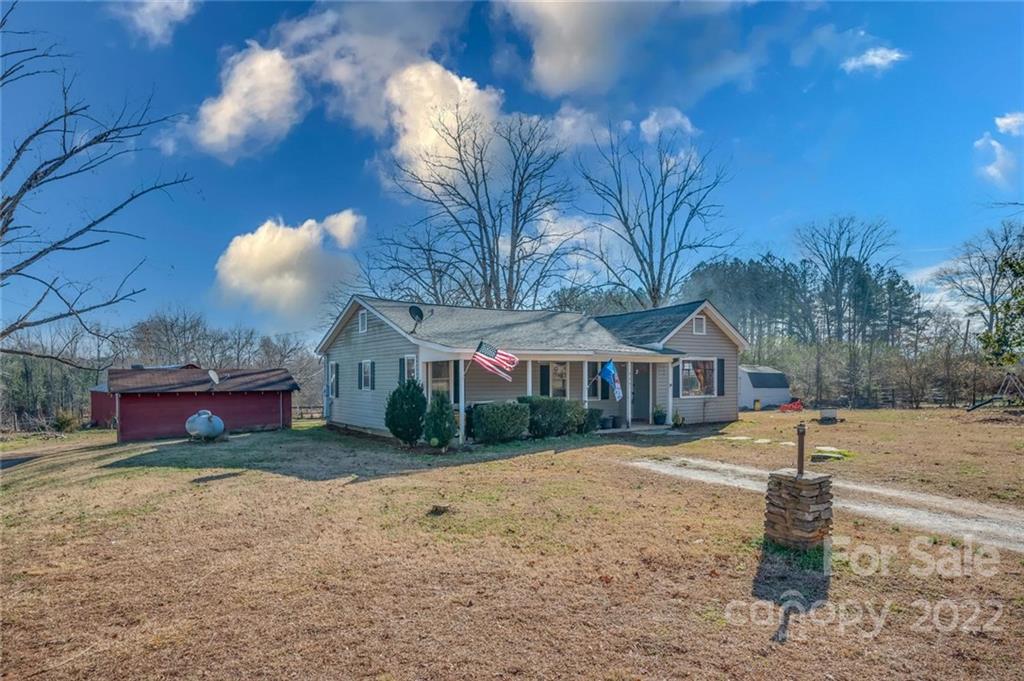 265 Mc Dowell Road Columbus, NC 28722 - Photo 28 of 40 Gallery Image 28