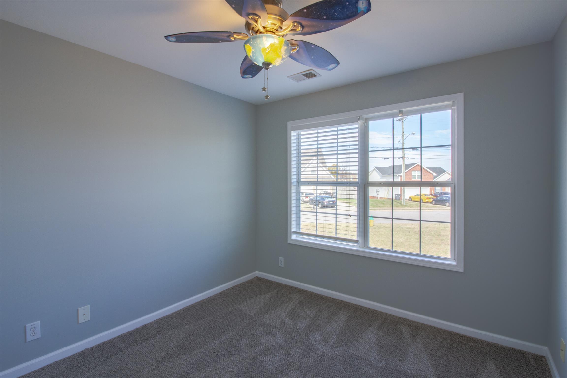 1850 Twin Rivers Road Clarksville, TN 37040 - Photo 14 of 27 Bedroom 2 Upstairs
