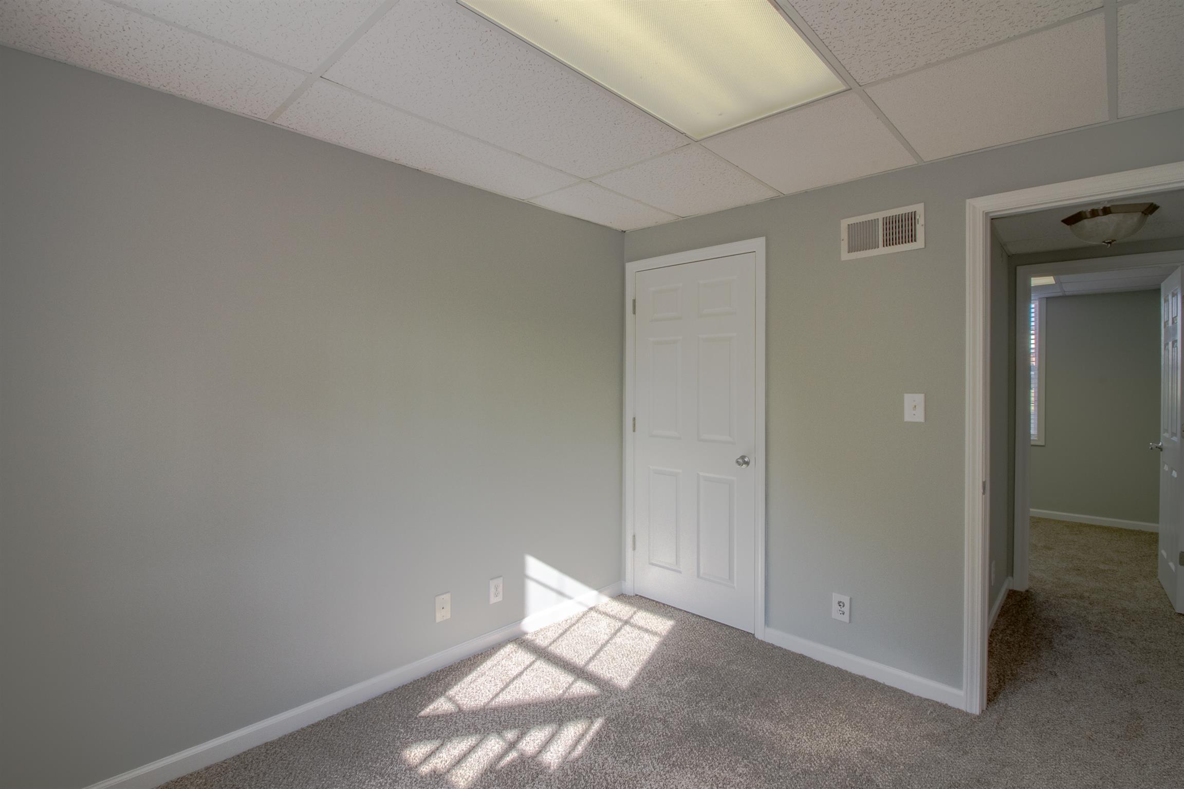 1850 Twin Rivers Road Clarksville, TN 37040 - Photo 24 of 27 Bedroom 5