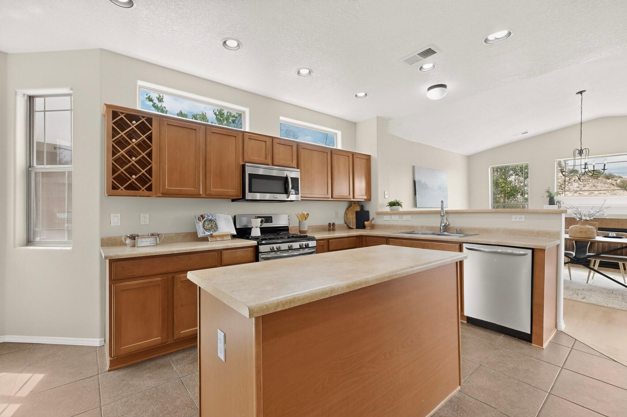 857 Loma Pinon Loop Rio Rancho, NM 87144 - Photo 14 of 45 Gallery Image 14