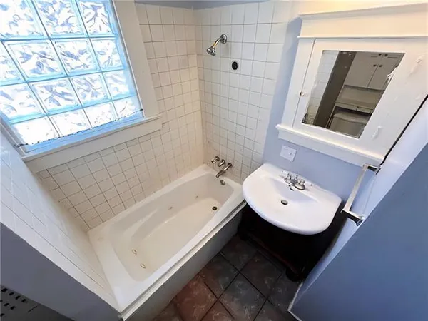 $2,000 | 2117 South Lopez Street, New Orleans, LA 70125