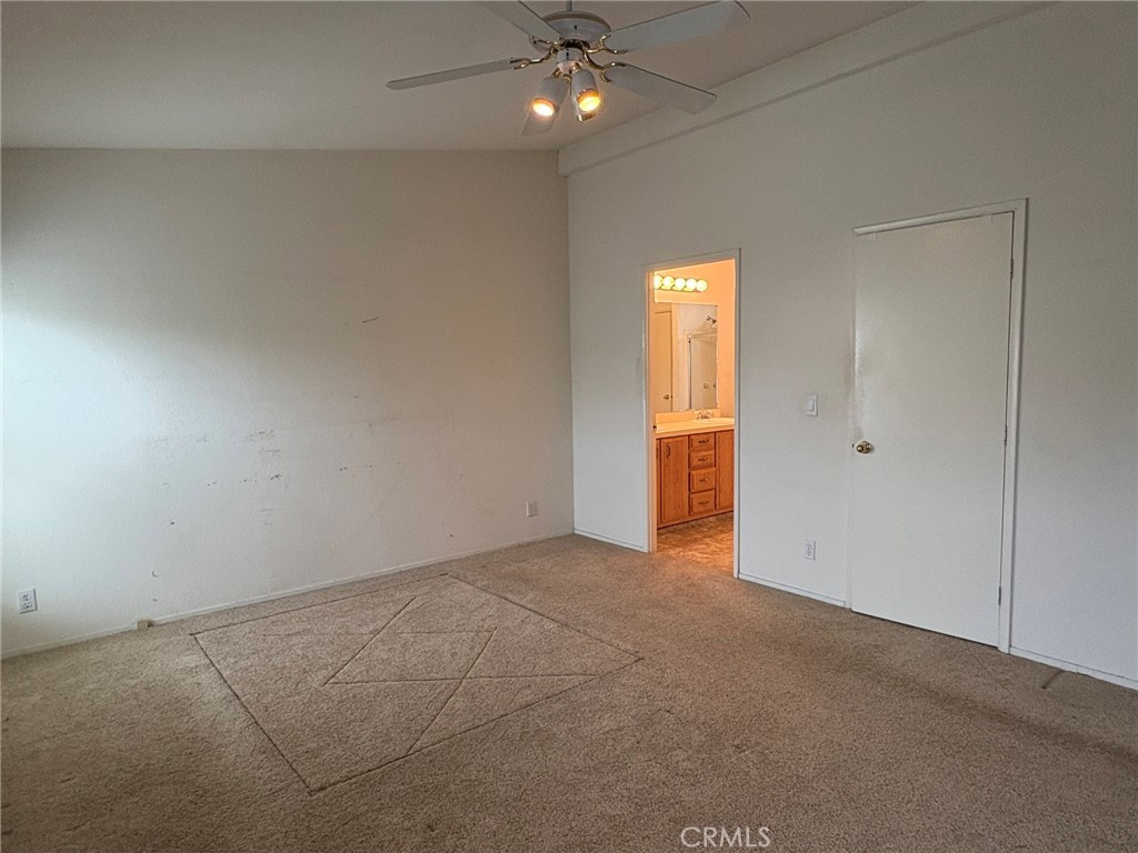 5813 Pacific Heights Road, Unit 126 Oroville, CA 95965 - Photo 21 of 59 a view of an empty room with a window
