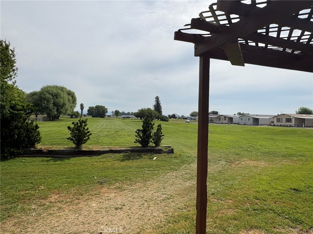 5813 Pacific Heights Road, Unit 126 Oroville, CA 95965 - Photo 58 of 59 Community golf course for use with dditional fee
