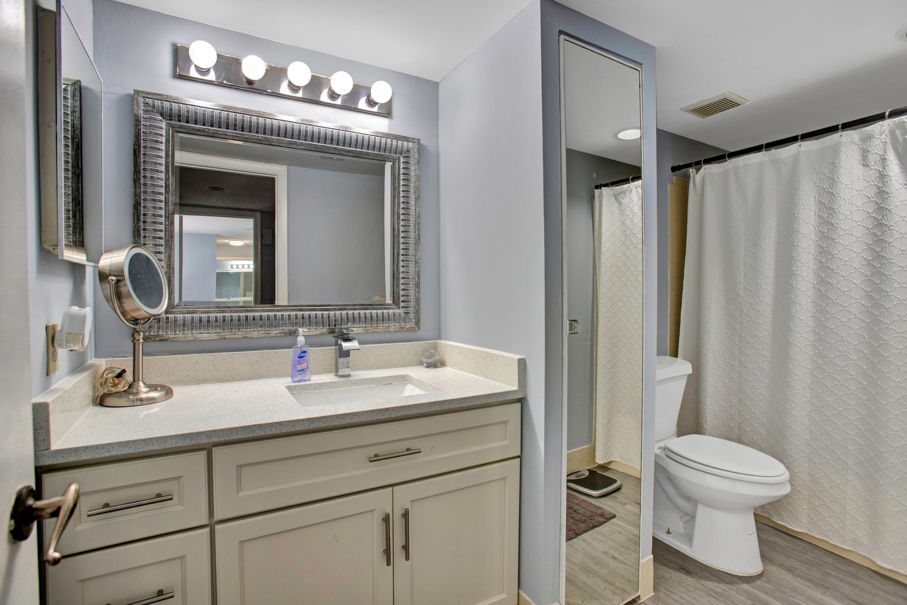 8213 Boca Rio Drive Boca Raton, FL 33433 - Photo 33 of 38 IMG_8506