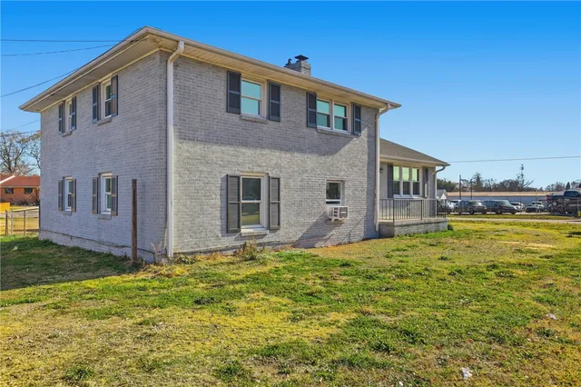 $350,000 | 3 Rangeview Circle, Greenville, SC 29617