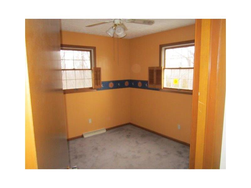 139 Ridge Avenue Beaver Falls, PA 15010 - Photo 14 of 25 Bedroom.