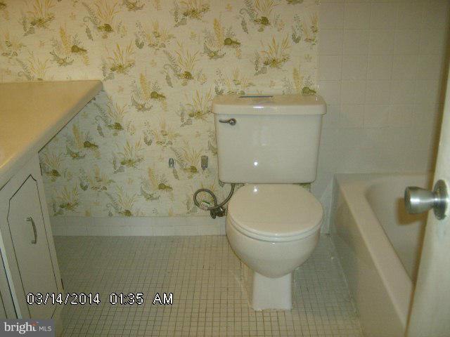 7919 Mandan Road, Unit 204 Greenbelt, MD 20770 - Photo 12 of 12 Bath2