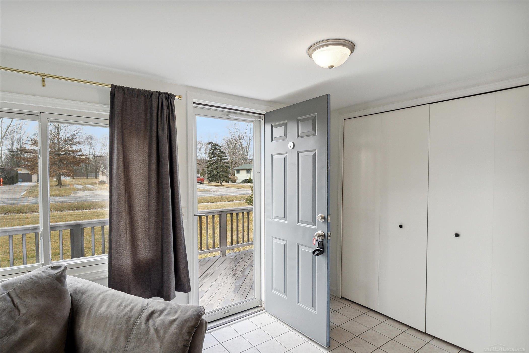 48771 Sugarbush Road Chesterfield, MI 48047 - Photo 6 of 36
