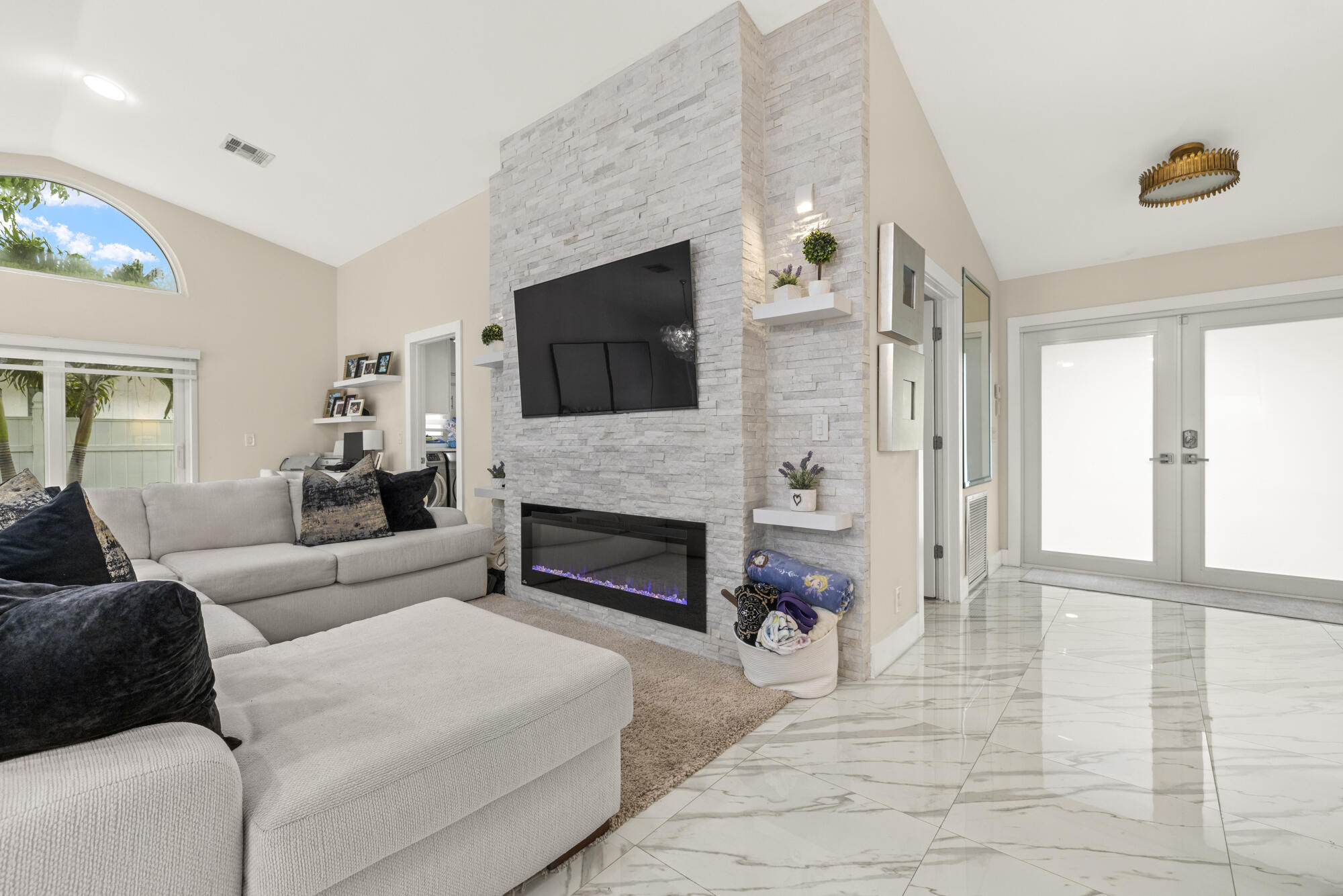 7463 Texas Trail Boca Raton, FL 33487 - Photo 6 of 36 6_0h8a3574