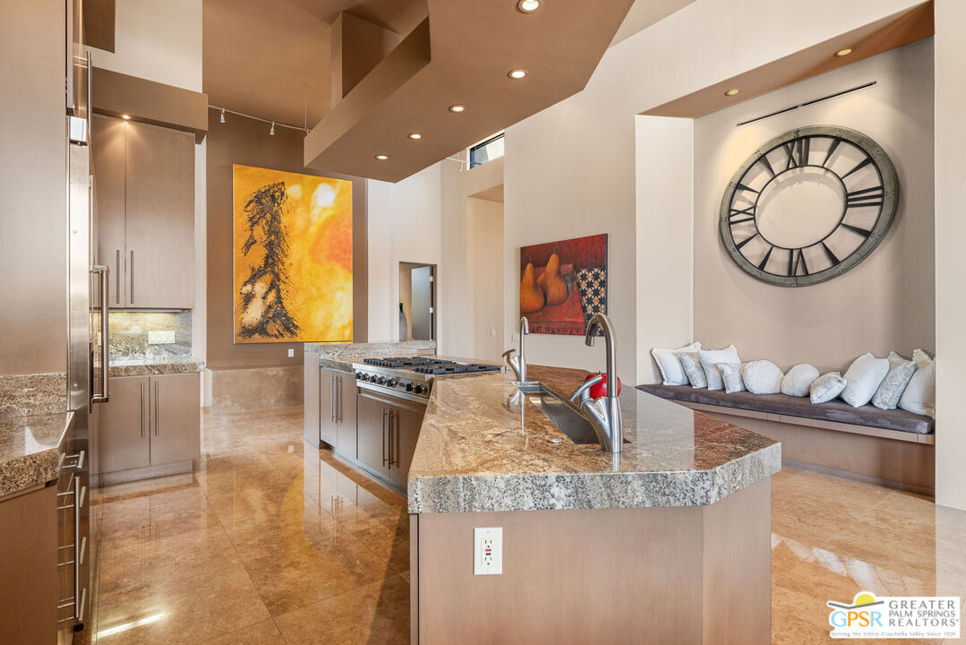 4 Paradise Cove Court Rancho Mirage, CA 92270 - Photo 22 of 49