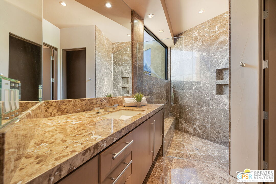 4 Paradise Cove Court Rancho Mirage, CA 92270 - Photo 39 of 49