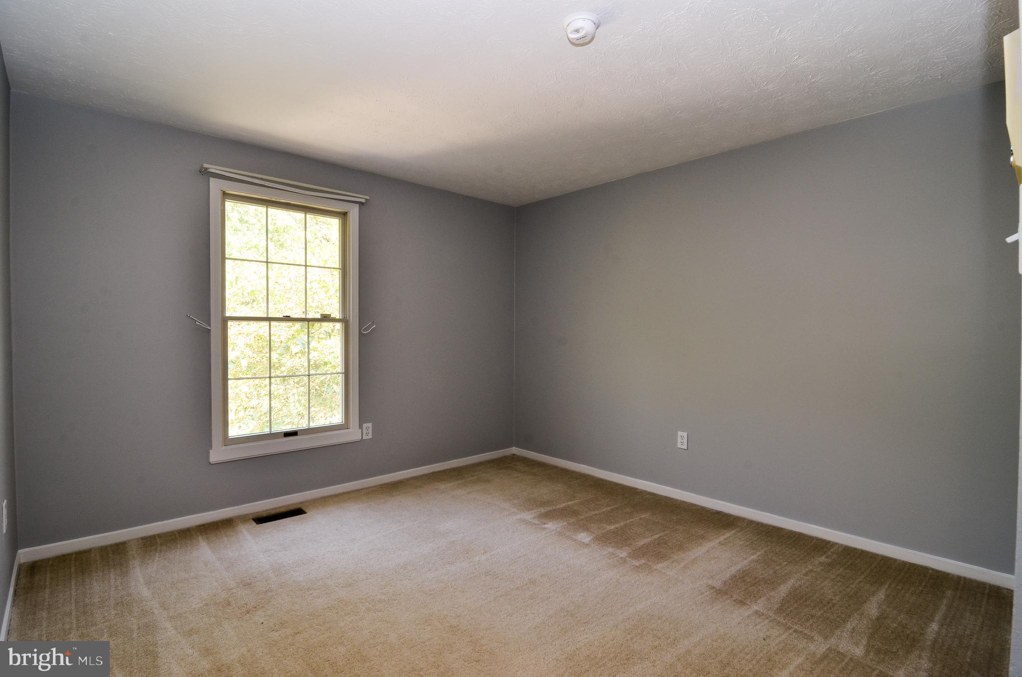 20612 Bell Bluff Road Gaithersburg, MD 20882 - Photo 18 of 41 Bedroom #2.