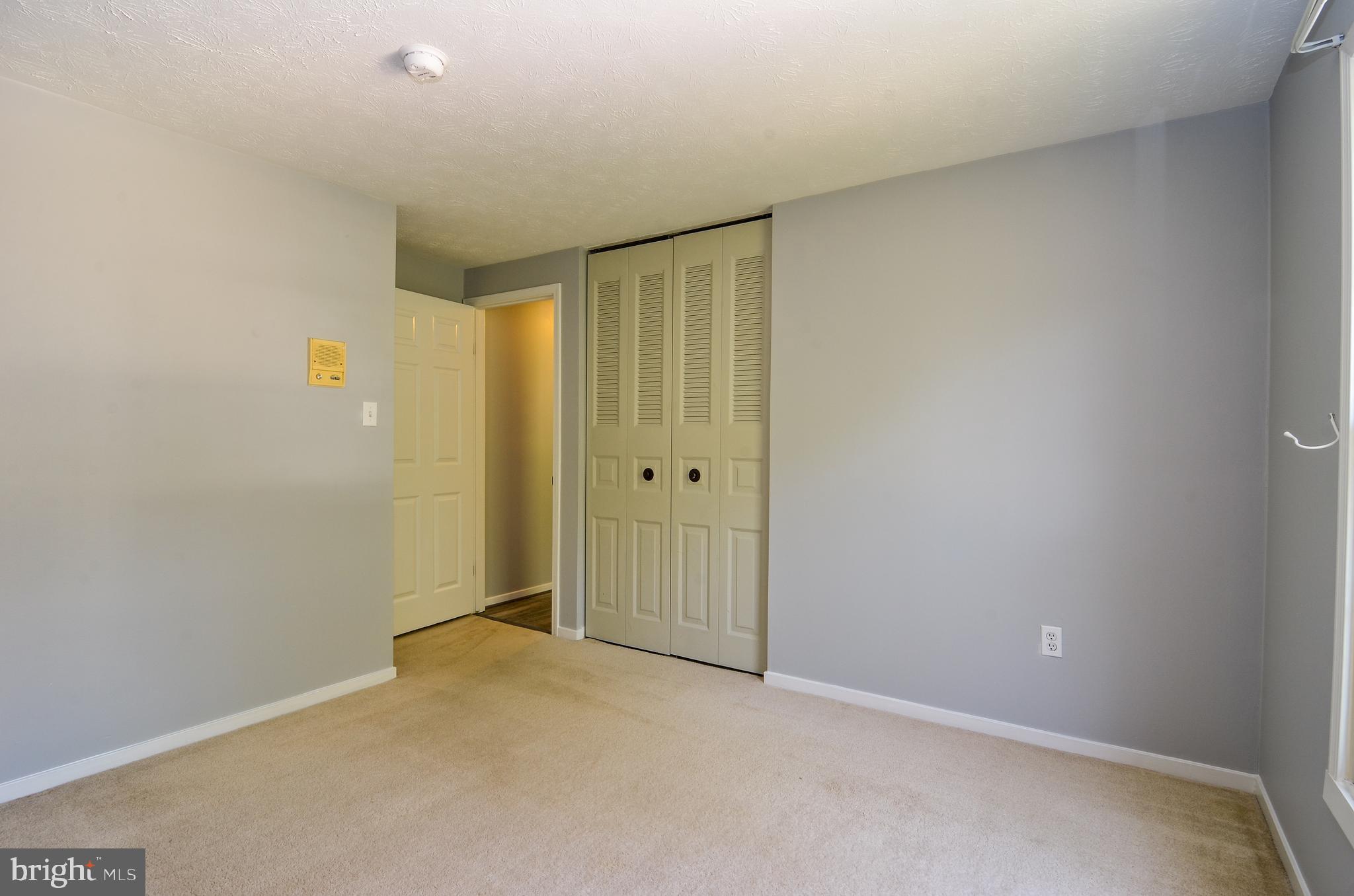 20612 Bell Bluff Road Gaithersburg, MD 20882 - Photo 19 of 41 Bedroom #2.