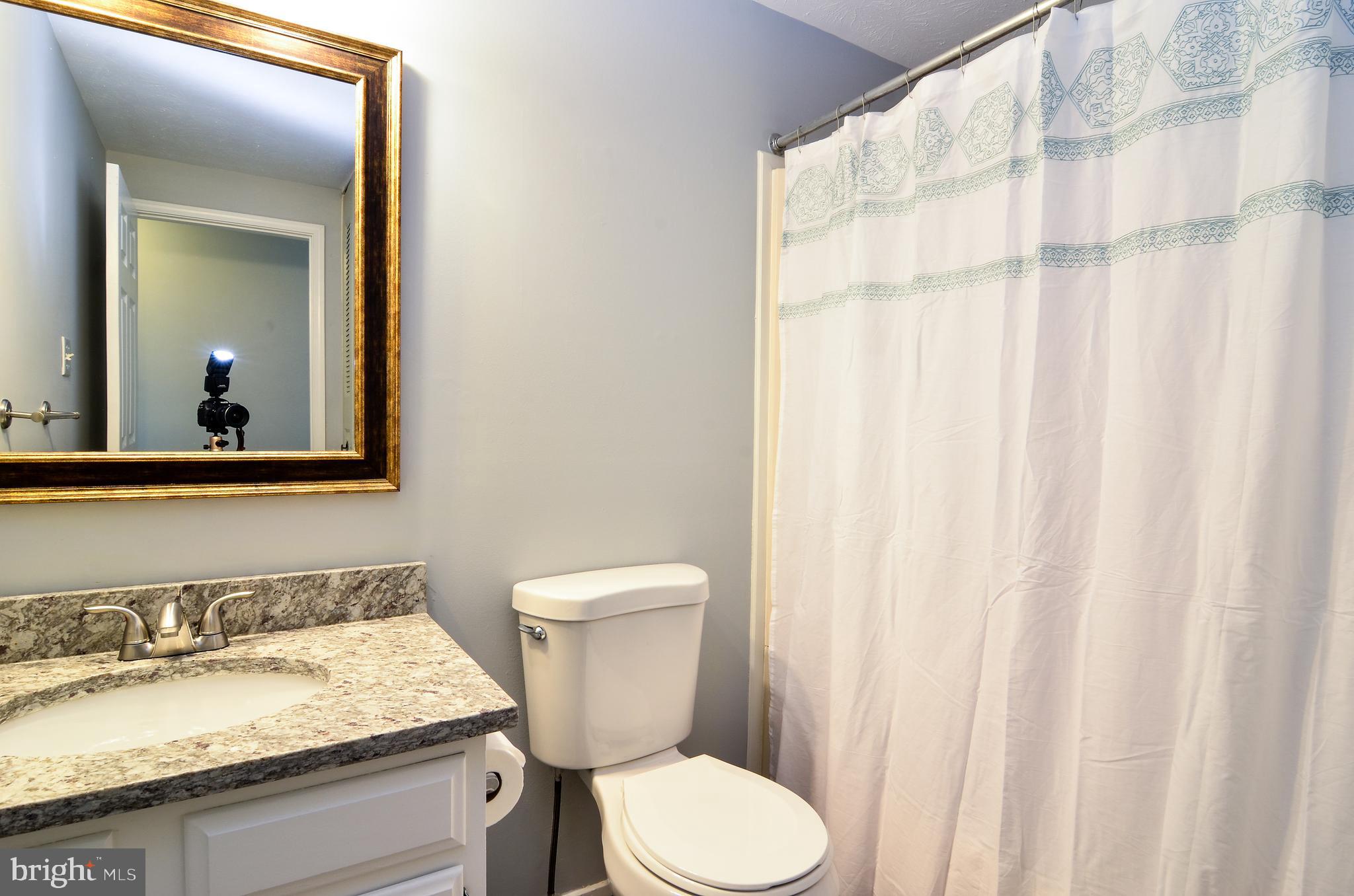 20612 Bell Bluff Road Gaithersburg, MD 20882 - Photo 23 of 41 Full Bath #2,