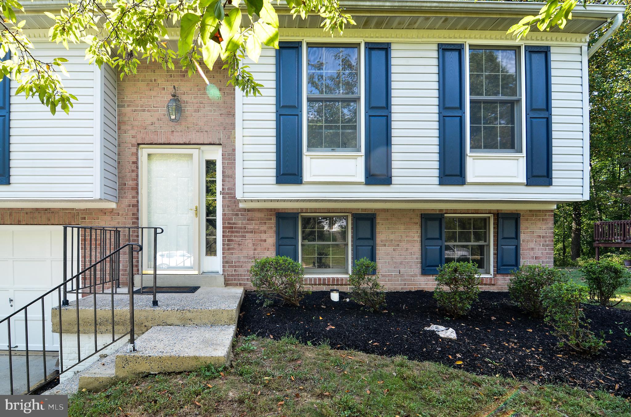 20612 Bell Bluff Road Gaithersburg, MD 20882 - Photo 4 of 41 Gallery Image 4