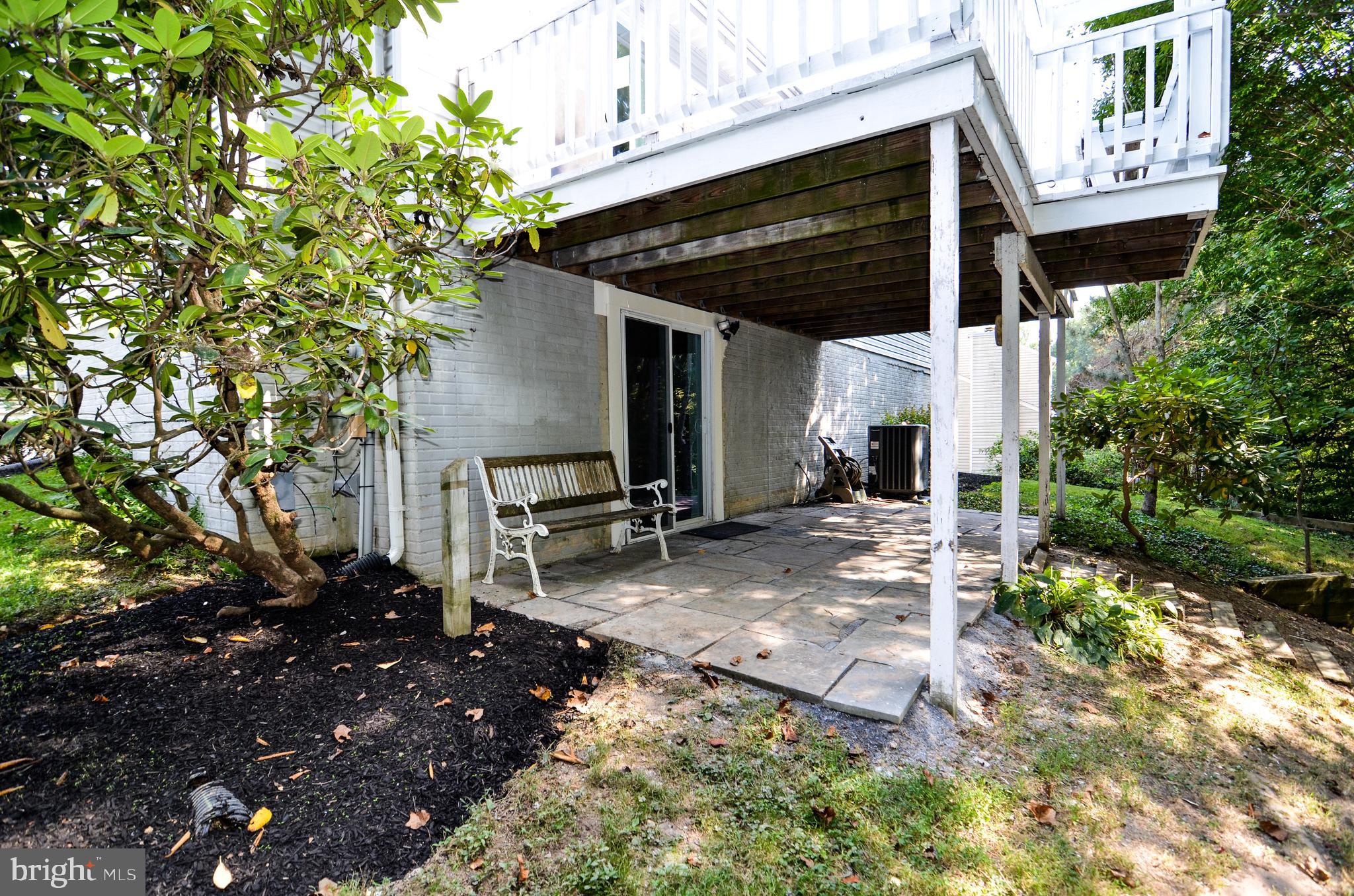 20612 Bell Bluff Road Gaithersburg, MD 20882 - Photo 35 of 41 Flagstone Patio.