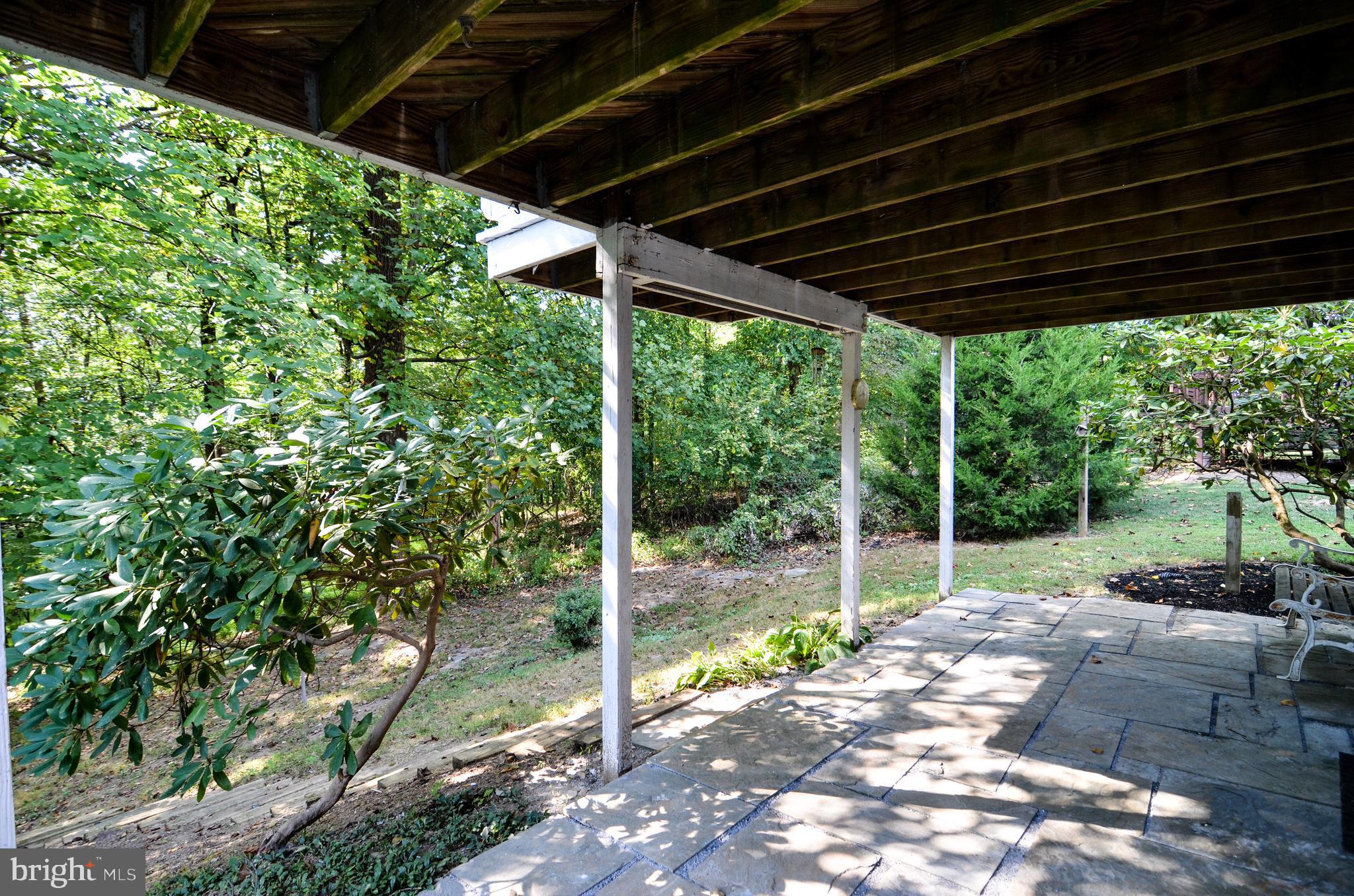 20612 Bell Bluff Road Gaithersburg, MD 20882 - Photo 36 of 41 Flagstone Patio.