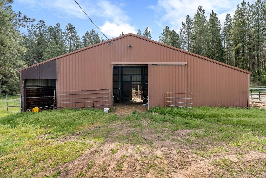 8704 South Sherman Road Spokane, WA 99224 - Photo 4 of 41