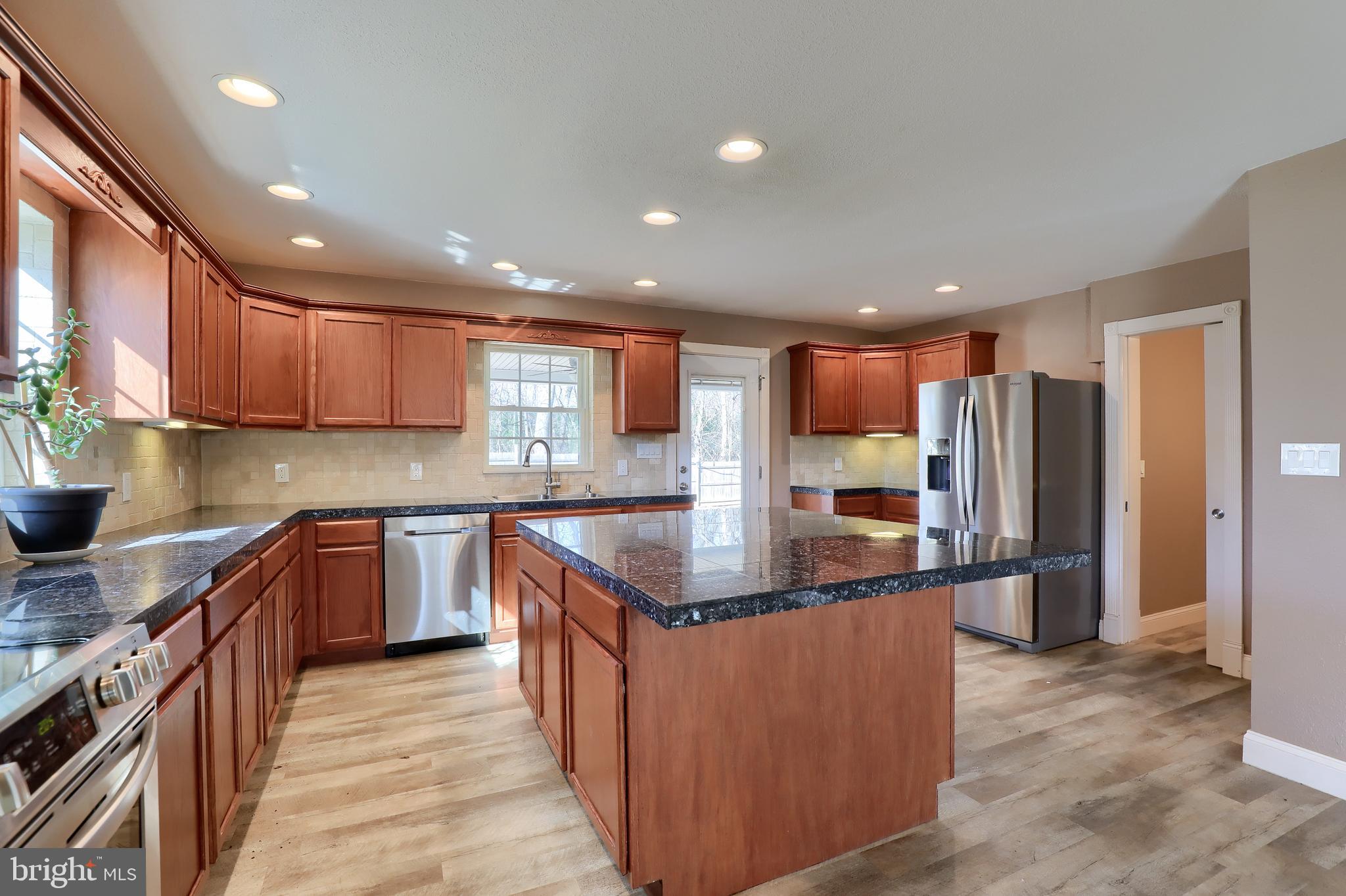 1035 Turnpike Road Elizabethtown, PA 17022 - Photo 20 of 56 Gallery Image 20