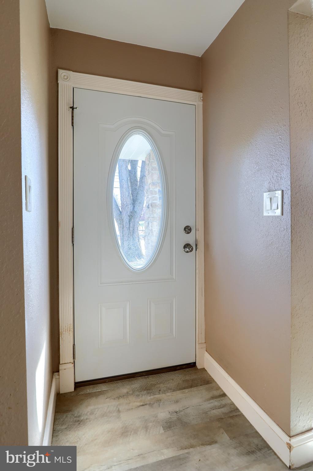 1035 Turnpike Road Elizabethtown, PA 17022 - Photo 3 of 56 Gallery Image 3
