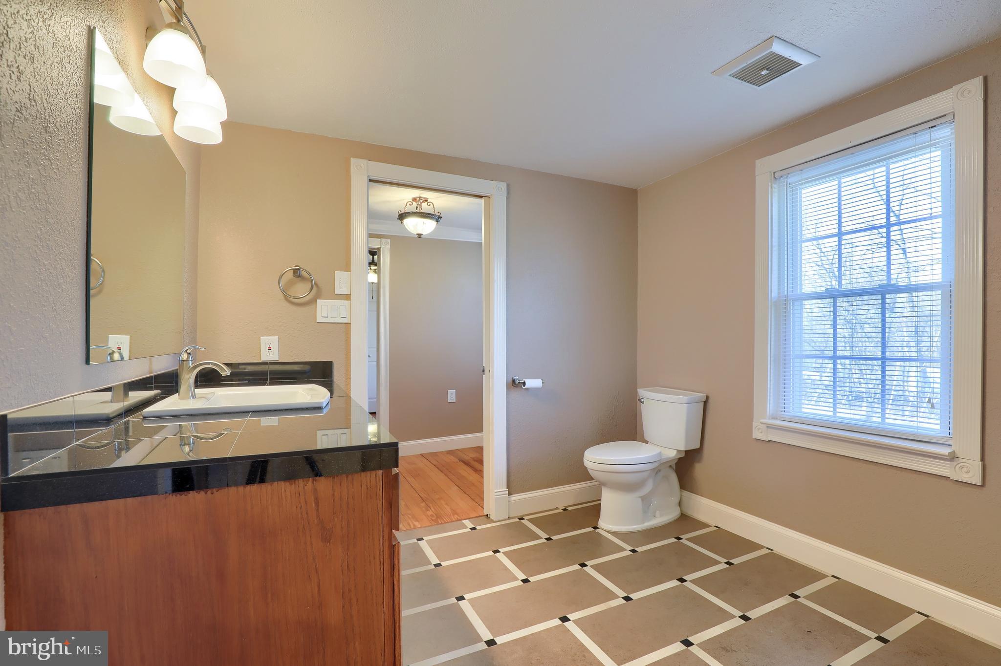 1035 Turnpike Road Elizabethtown, PA 17022 - Photo 33 of 56 Gallery Image 33