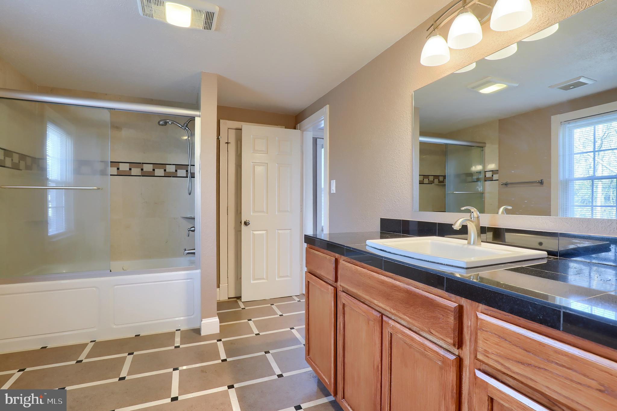 1035 Turnpike Road Elizabethtown, PA 17022 - Photo 34 of 56 Gallery Image 34