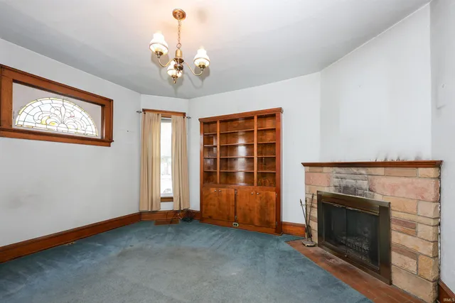 $140,000 | 127 East Wiley Avenue, Bluffton, IN 46714