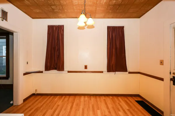 $130,000 | 127 East Wiley Avenue, Bluffton, IN 46714