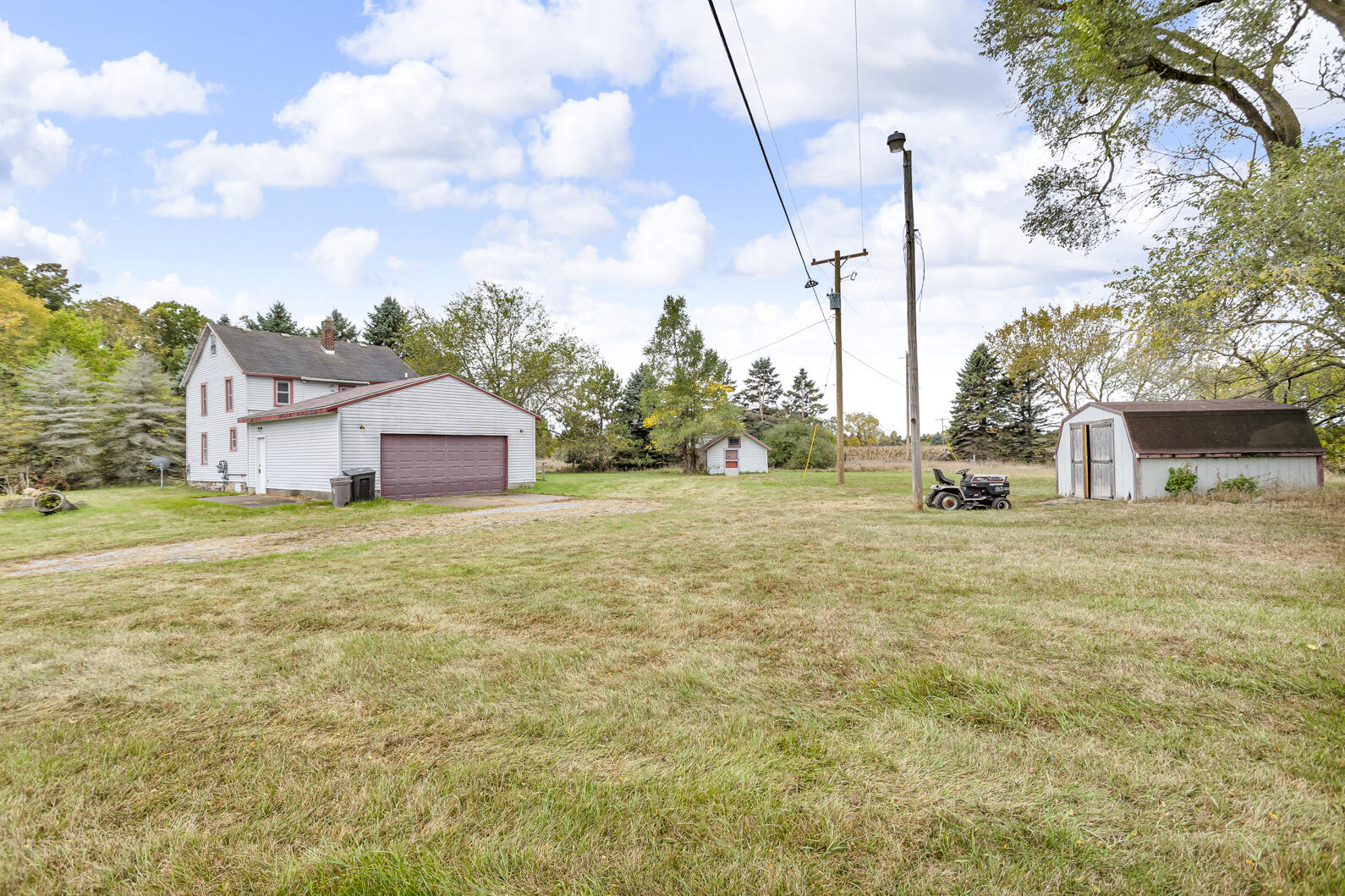 13868 Phal Road Grass Lake, MI 49240 - Photo 8 of 50 0N0A9649