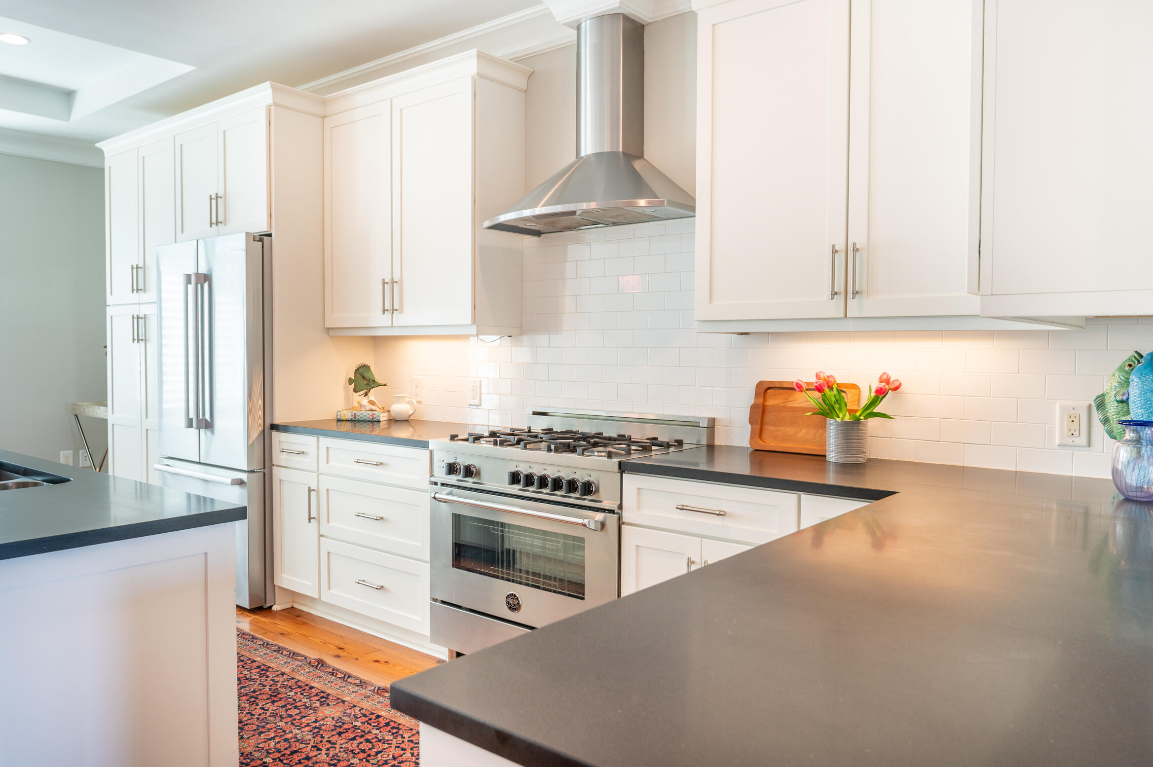 155 Wingo Way, Unit 426 Mount Pleasant, SC 29464 - Photo 14 of 52 Plenty of cabinet space