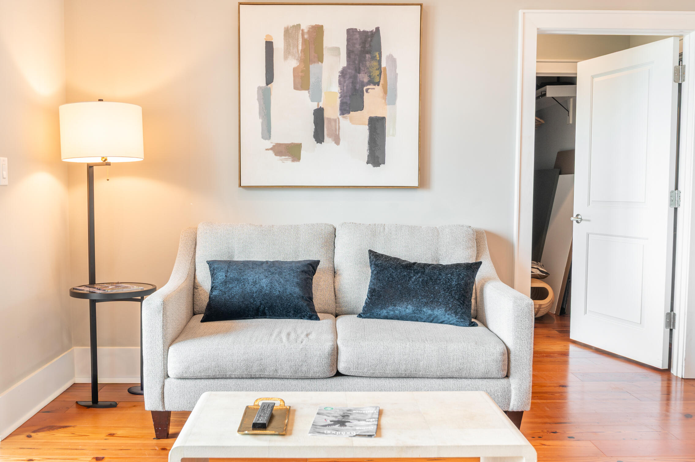 155 Wingo Way, Unit 426 Mount Pleasant, SC 29464 - Photo 19 of 52 Living Room